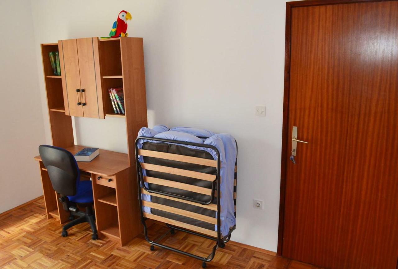 Apartman Rosa พิโรวัซ ภายนอก รูปภาพ